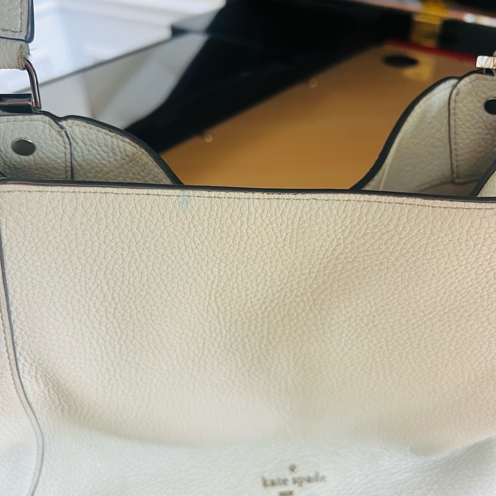Kate Spade Light Gray/white leather Shoulder Bag - Picture 2 of 9